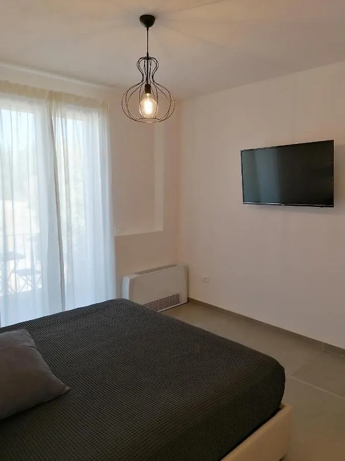 Chiaralice Villa Noto